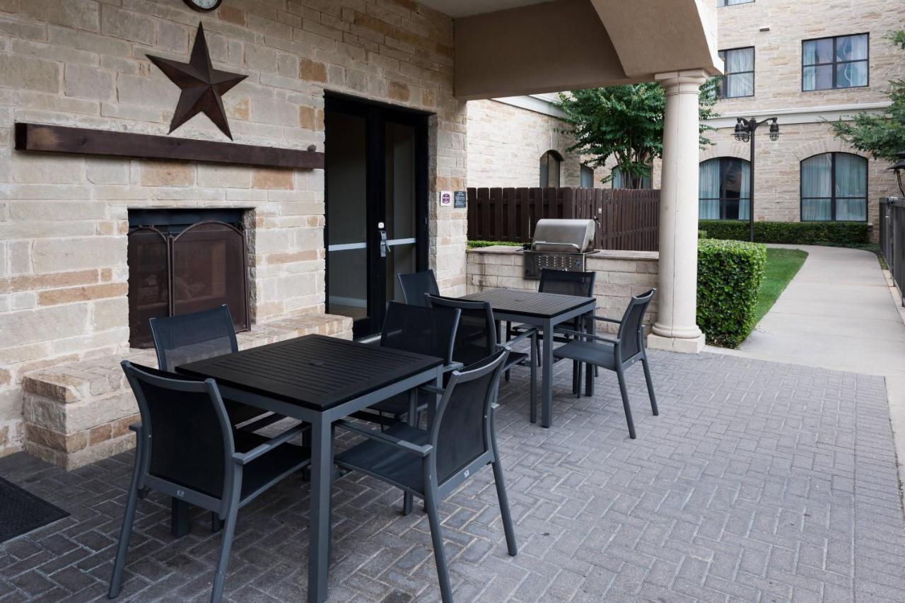 Residence Inn Fort Worth Cultural District Екстер'єр фото
