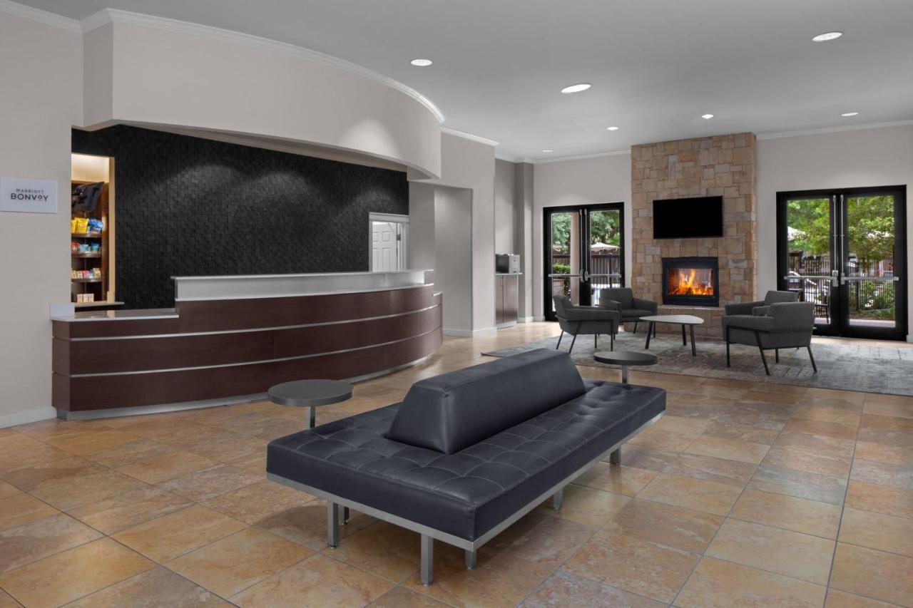 Residence Inn Fort Worth Cultural District Екстер'єр фото